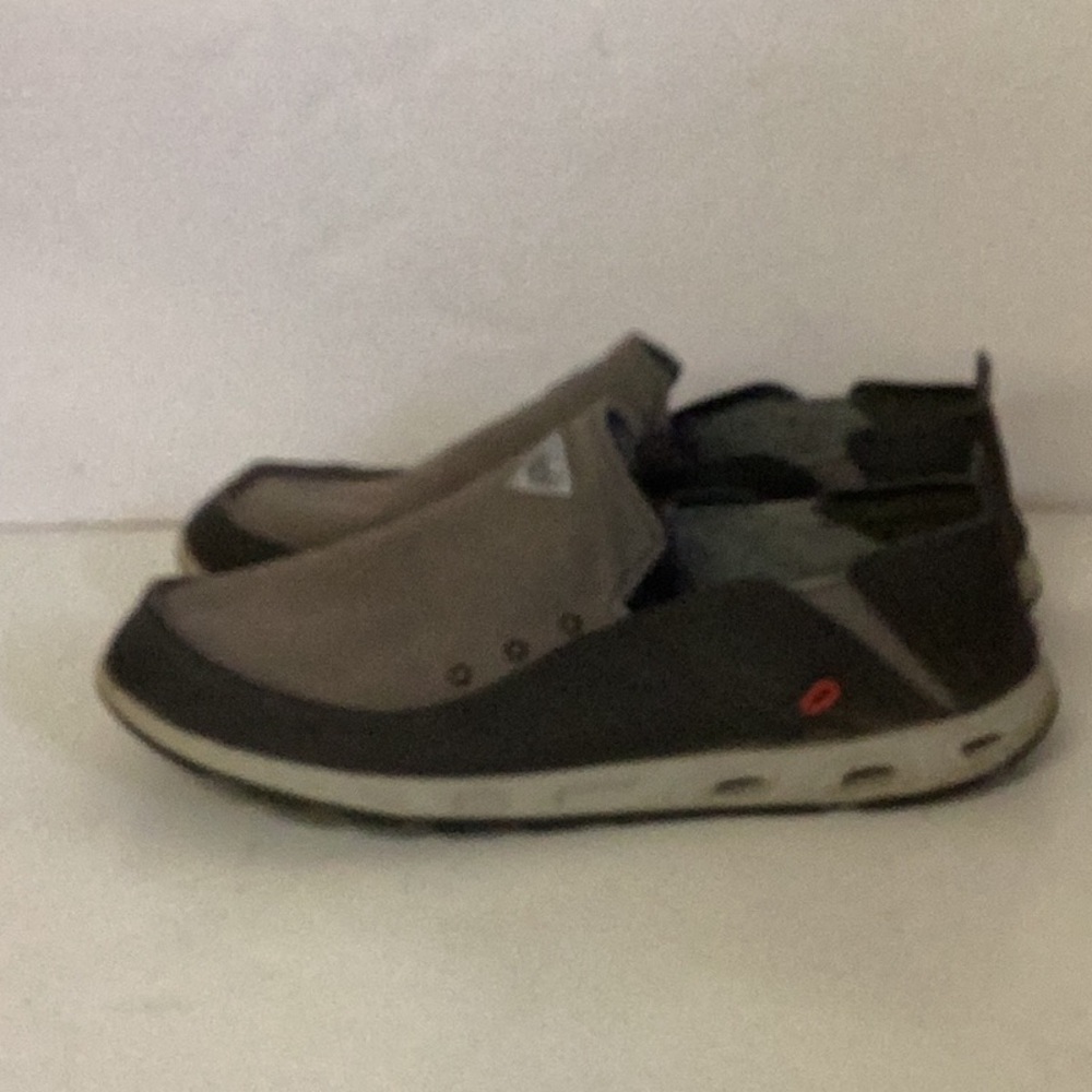 Columbia PFG Men’s slip on shoes. - Picture 3 of 7
